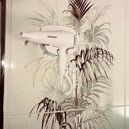 Casa Hotel *